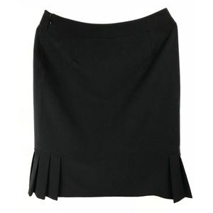 Tahari Black Classic Pleaded Career skirt Sz 6